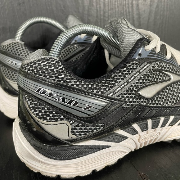 Brooks | Shoes | Brooks Dyad 7 Mens 